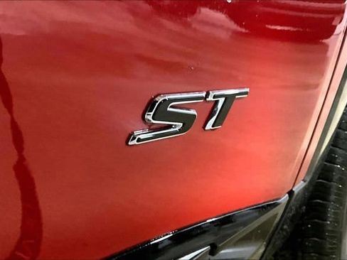 New 2026 Buick Envision Sport Touring image 6