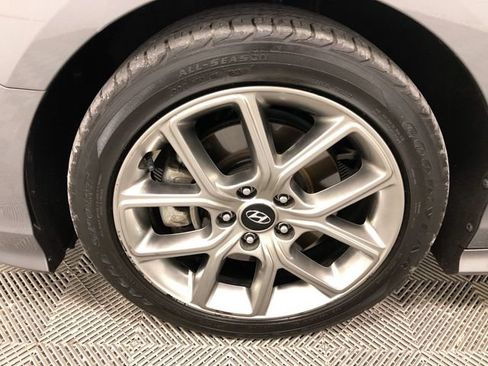 Used 2018 Hyundai Sonata Limited FWD image 28
