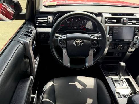 Used 2023 Toyota 4Runner SR5 Premium w/ Moonroof Package RWD image 27