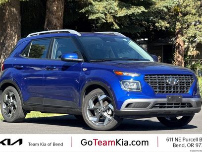 Used 2025 Hyundai Venue SEL