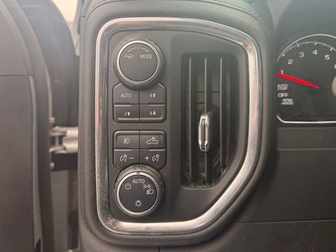 Used 2020 Chevrolet Silverado 1500 RST w/ All-Star Edition image 18