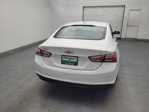 Used 2022 Chevrolet Malibu LT FWD image 7