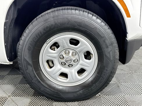 Used 2024 Nissan Frontier S w/ Technology Package RWD image 31