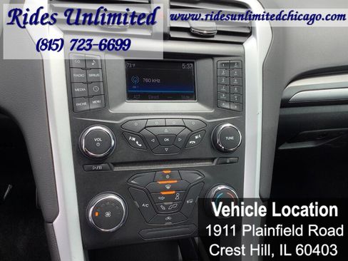 Used 2014 Ford Fusion SE FWD image 10