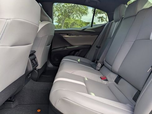 New 2026 Toyota Camry SE FWD image 11