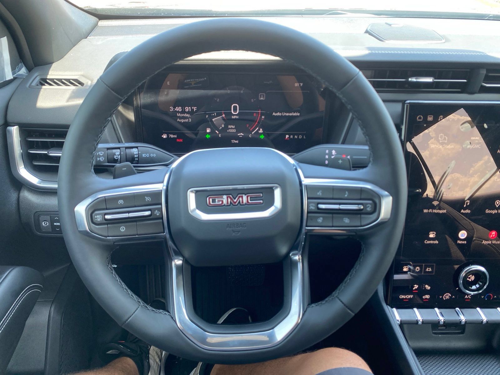 New 2027 GMC Terrain Elevation w/ LPO, Floor Liner Package FWD image 18