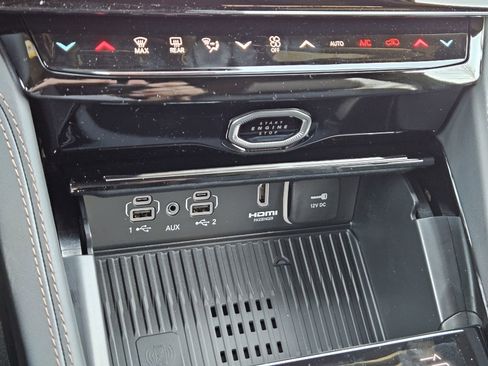 New 2026 Jeep Grand Cherokee L Summit w/ Obsidian Package image 20