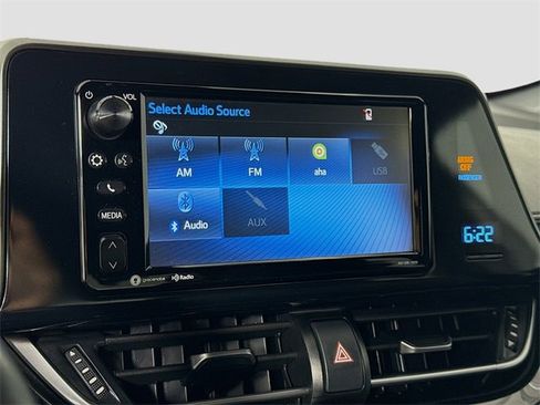 Certified 2018 Toyota C-HR XLE image 14