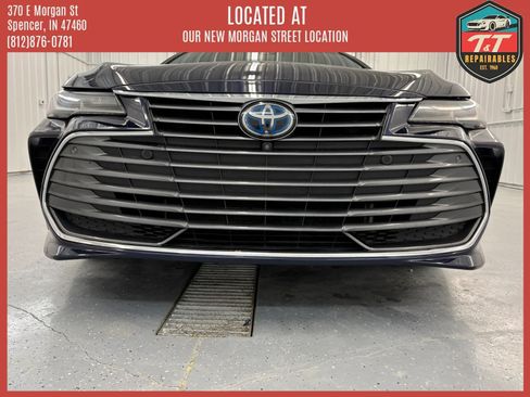 Used 2021 Toyota Avalon Limited w/ Advanced Safety Package FWD image 10
