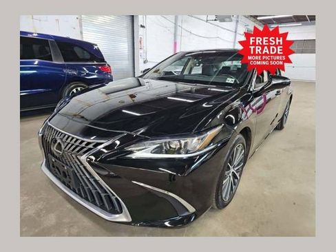 Used 2024 Lexus ES 350 w/ Premium Package FWD image 1