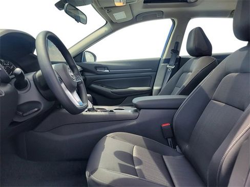 New 2025 Nissan Altima 2.5 SV w/ SV Special Edition Package image 28