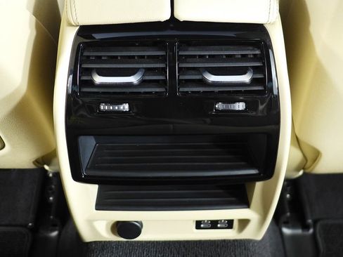 Used 2023 BMW 530i 530i w/ Convenience Package image 24