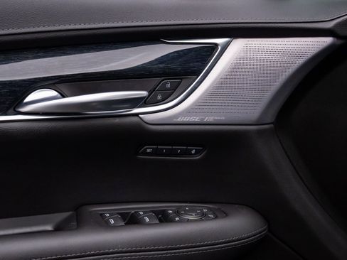 Used 2023 Cadillac XT5 Premium Luxury w/ Technology Package image 21