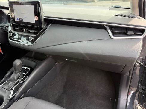 Used 2024 Toyota Corolla LE FWD image 16