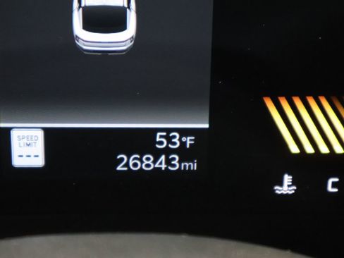 Used 2025 Kia K4 LXS image 37