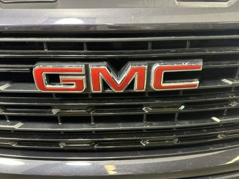 Used 2022 GMC Sierra 1500 Elevation image 9