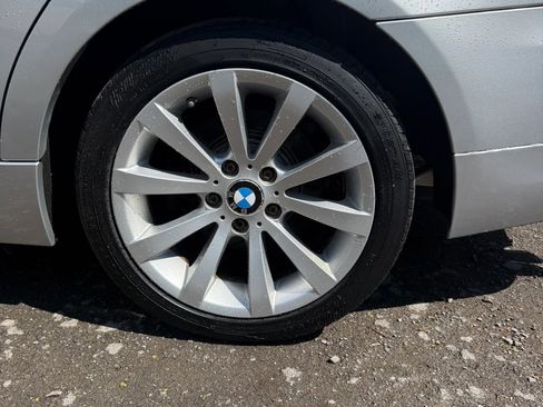 Used 2011 BMW 328i xDrive Sedan AWD/4WD image 28