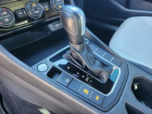 Used 2020 Volkswagen Jetta R-Line image 25