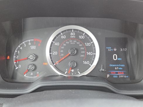 Used 2020 Toyota Corolla SE image 23