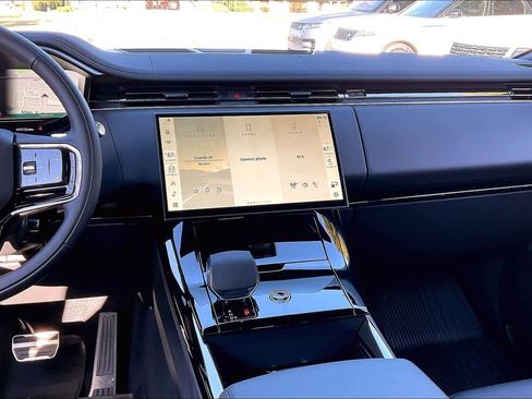 New 2026 Land Rover Range Rover Sport Dynamic SE image 9