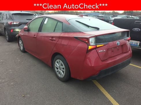 Used 2022 Toyota Prius LE image 4