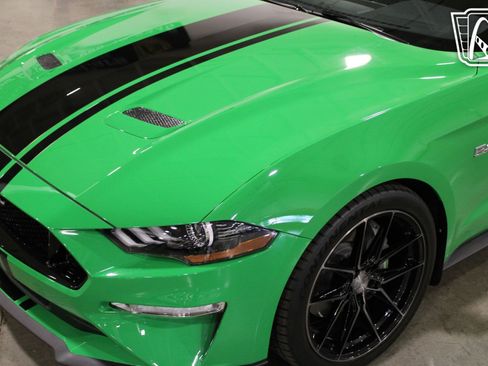 Used 2019 Ford Mustang GT RWD image 34