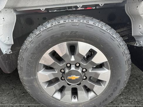 New 2026 Chevrolet Silverado 2500 Custom w/ Custom Value Package AWD/4WD image 14