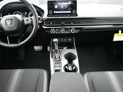 New 2026 Honda Civic Sport image 17