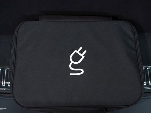 New 2025 Lamborghini Urus SE image 21