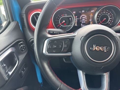 Used 2021 Jeep Wrangler Unlimited Rubicon image 12