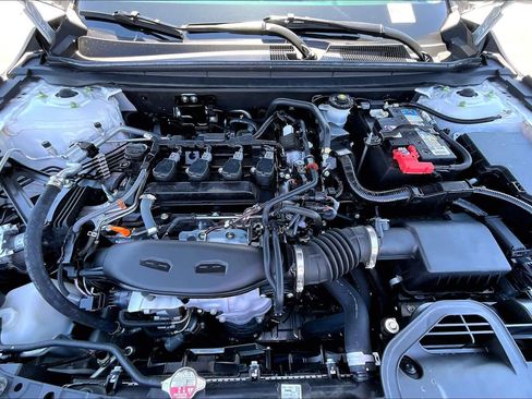 Used 2023 Honda Accord EX image 31