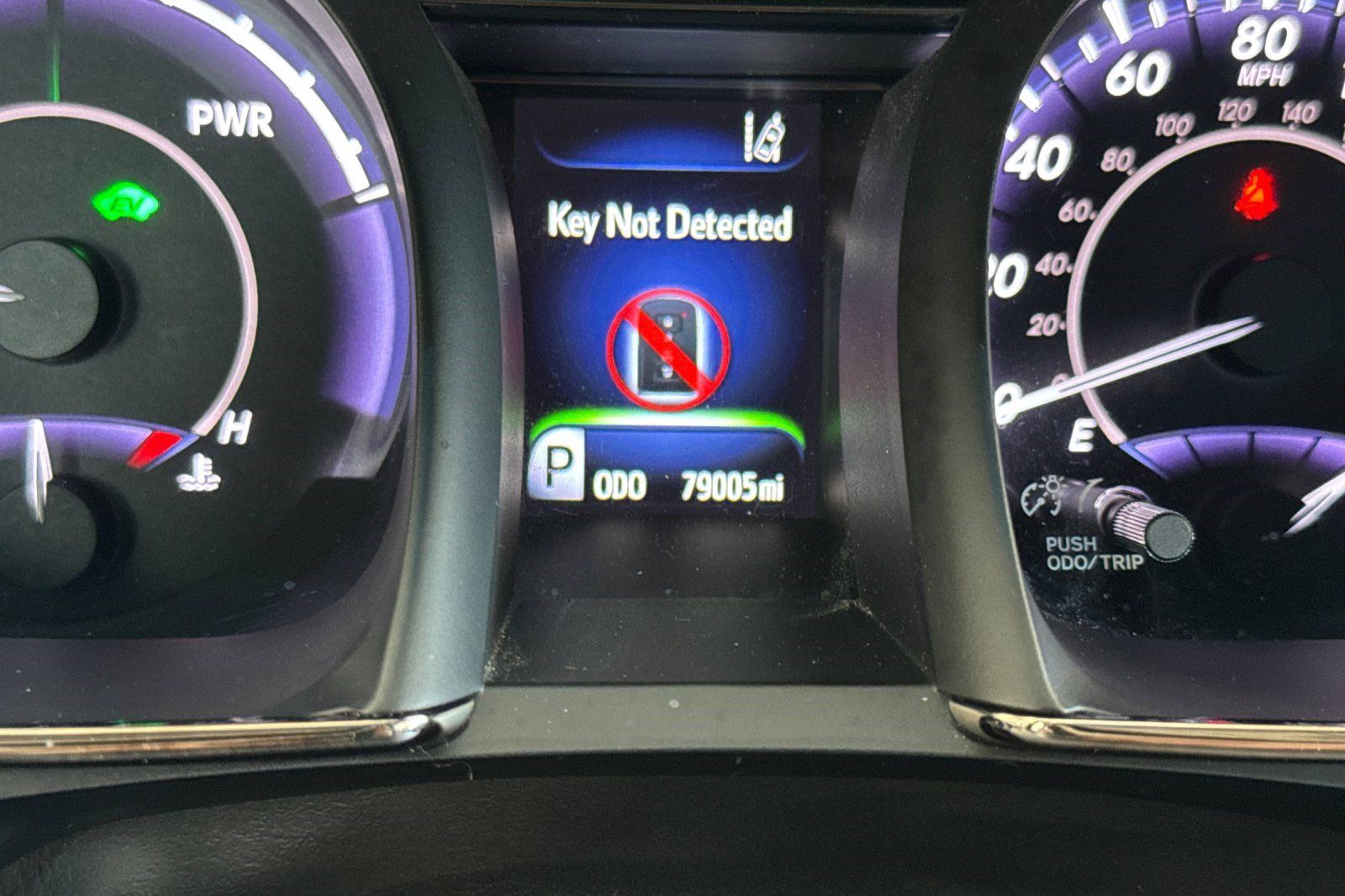 Used 2016 Toyota Avalon Limited FWD image 36