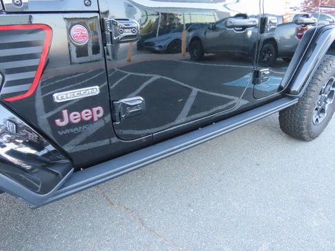 Used 2020 Jeep Wrangler Unlimited Rubicon w/ Quick Order Package 28Y Recon image 11