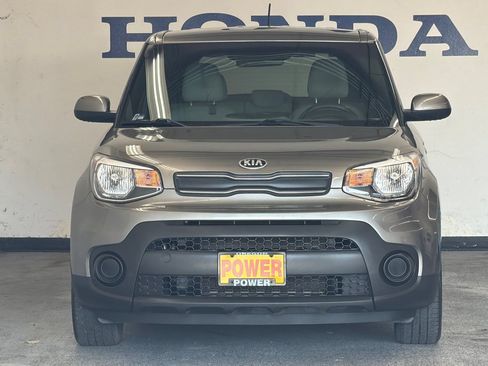 Used 2019 Kia Soul FWD image 8