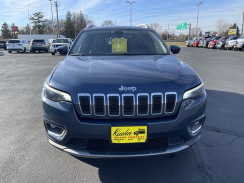 Used 2020 Jeep Cherokee Limited image 3