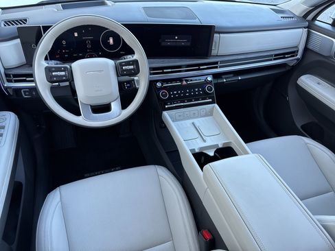 Certified 2025 Hyundai Santa Fe Calligraphy image 21