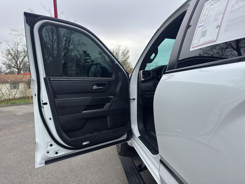 Used 2026 Toyota Sequoia Platinum image 19