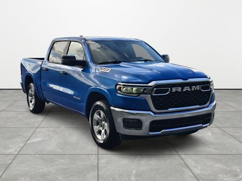 Used 2025 RAM 1500 Big Horn AWD/4WD image 2