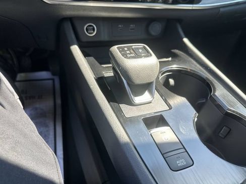 Used 2023 Nissan Rogue SV w/ SV Premium B Package AWD/4WD image 25