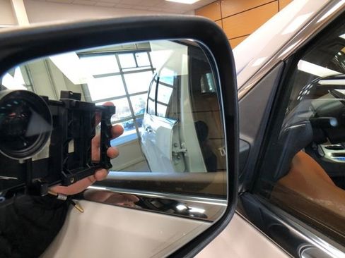 Used 2020 Jeep Grand Cherokee Summit image 24