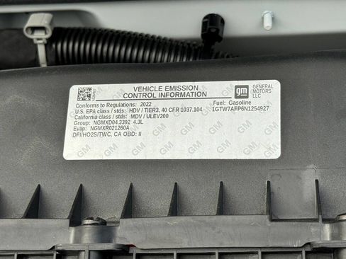 Used 2022 GMC Savana 2500 w/ Driver Convenience Package image 32