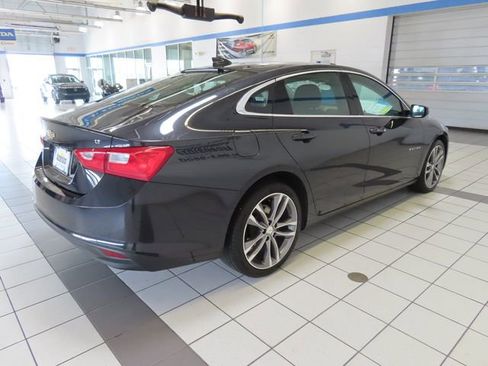Used 2023 Chevrolet Malibu LT FWD image 12