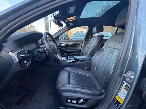 Used 2019 BMW 540i xDrive w/ Executive Package image 14