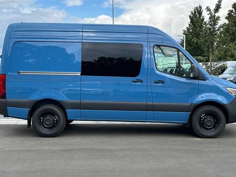 Used 2024 Mercedes-Benz Sprinter 144 Cargo image 6