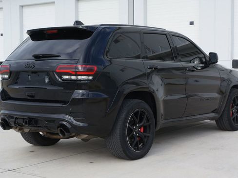 Used 2020 Jeep Grand Cherokee SRT image 13