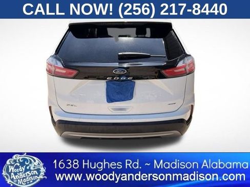 Used 2024 Ford Edge SEL AWD/4WD image 6