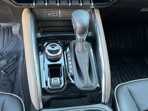 New 2026 GMC Canyon Denali image 29