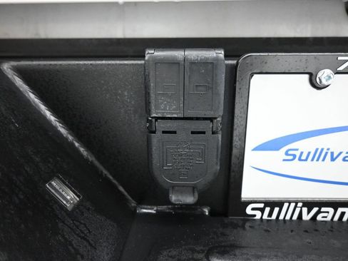 Used 2022 Chevrolet Silverado 2500 High Country w/ Safety Package II image 65