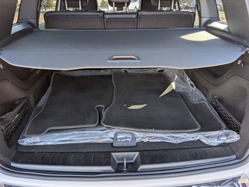 Used 2023 Mercedes-Benz GLB 250 4MATIC image 31