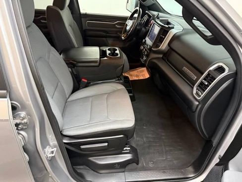 Used 2022 RAM 1500 Big Horn AWD/4WD image 34